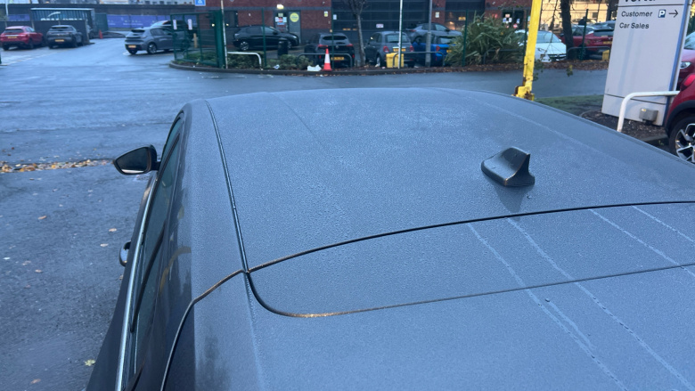 Ford Focus 1.0 EcoBoost Hybrid mHEV 125 Titanium Edition 5dr Petrol Hatchback